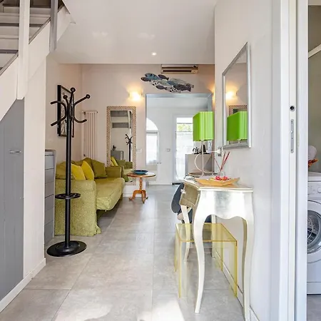 Apartman Penthouse - 5 Minutes To Duomo